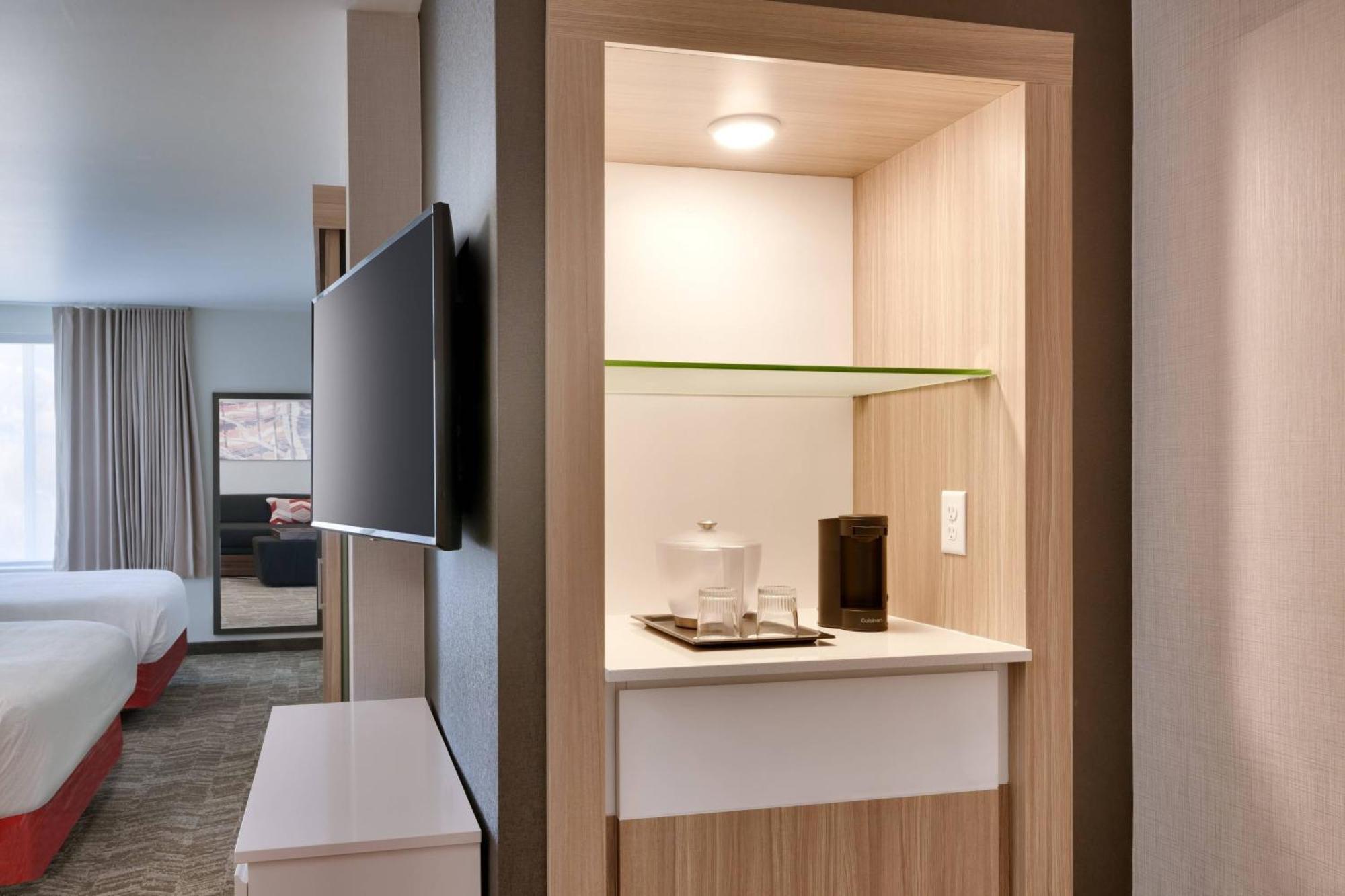 Springhill Suites By Marriott Salt Lake City Sugar House Экстерьер фото